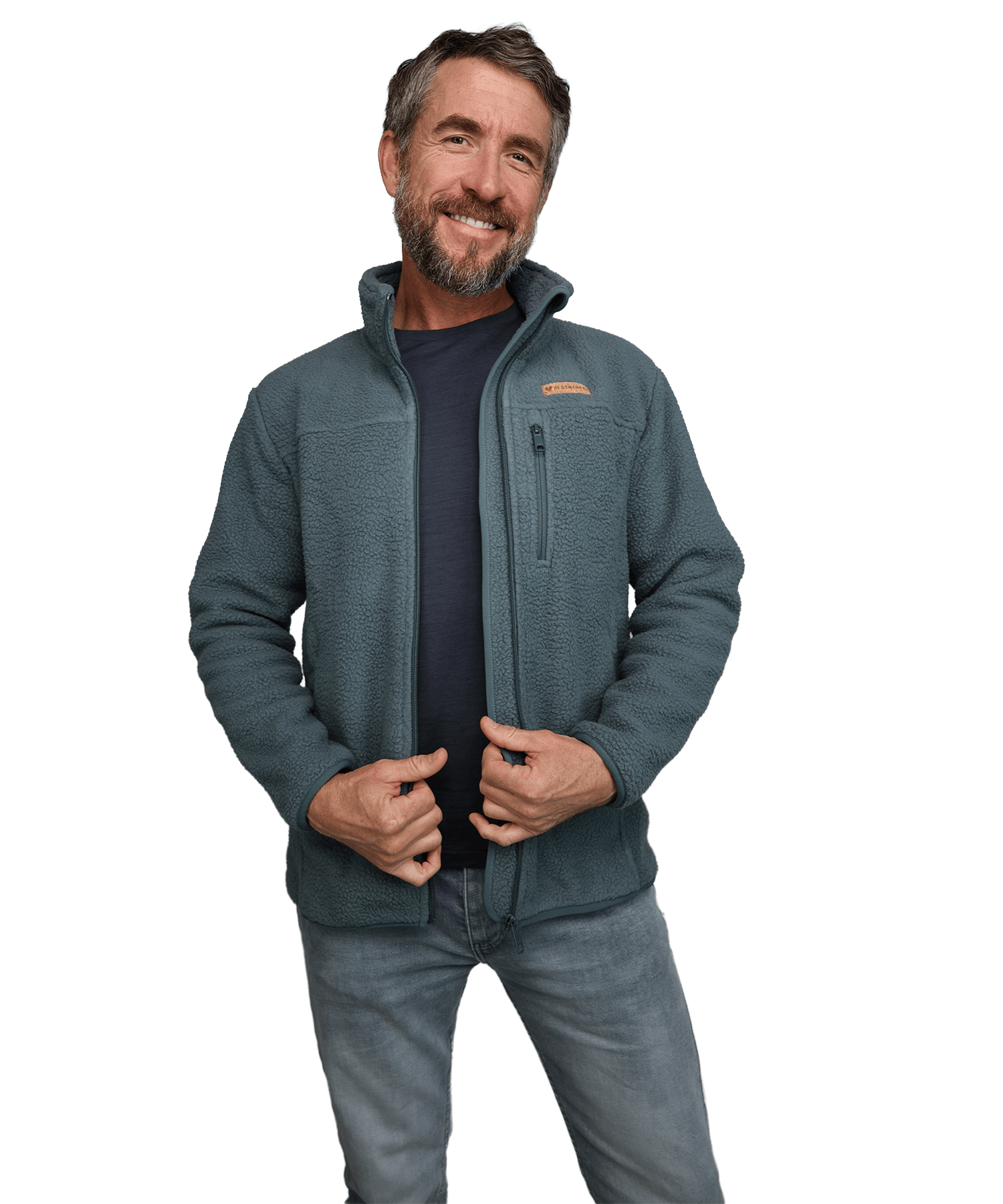 Model trägt die BERGMENSCH Herren Sherpa Fleece Jacke in der Farbe Stormy Weather