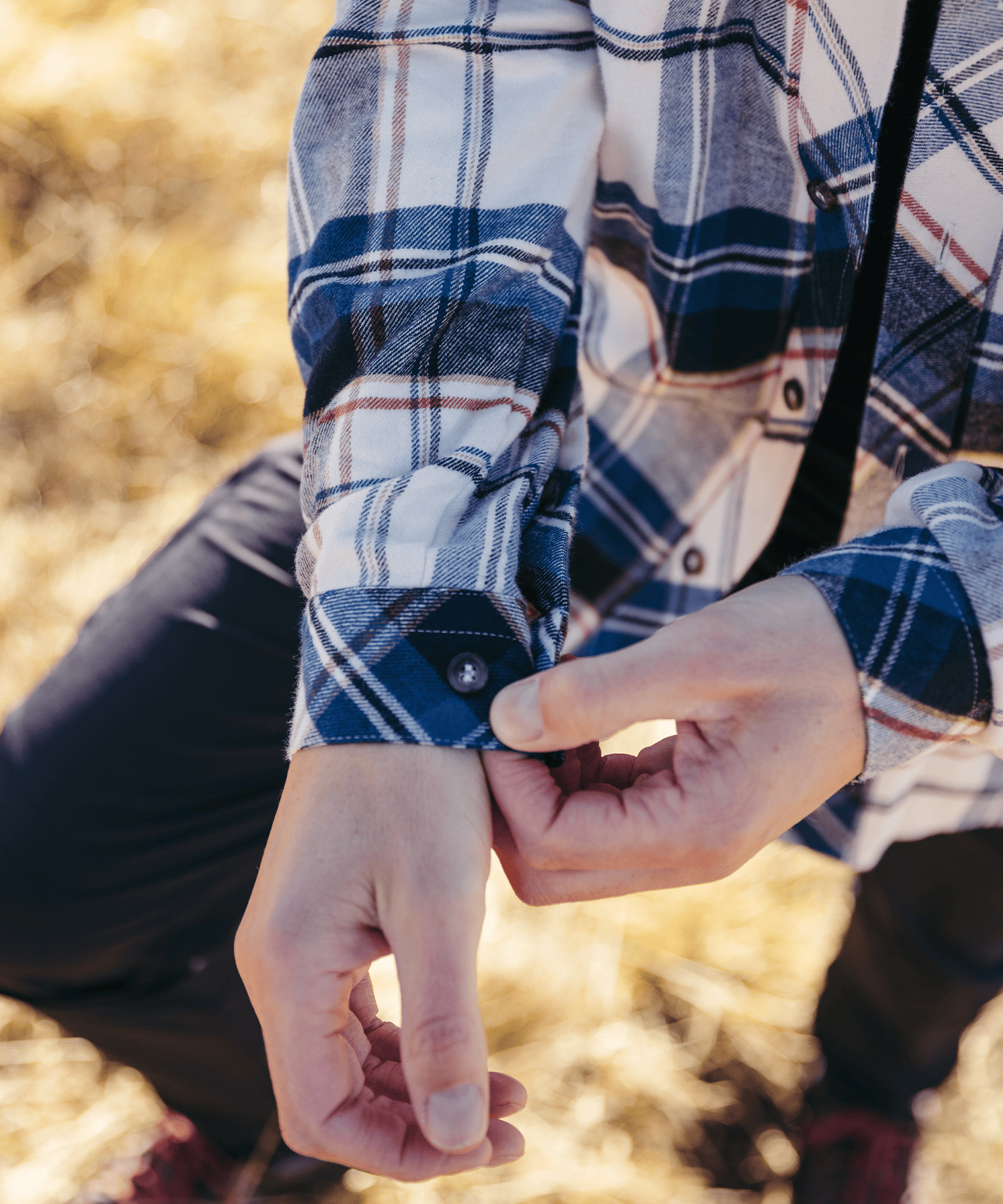 Detailansicht vom BERGMENSCH Flanell Overshirt Herren in der Farbe Blue