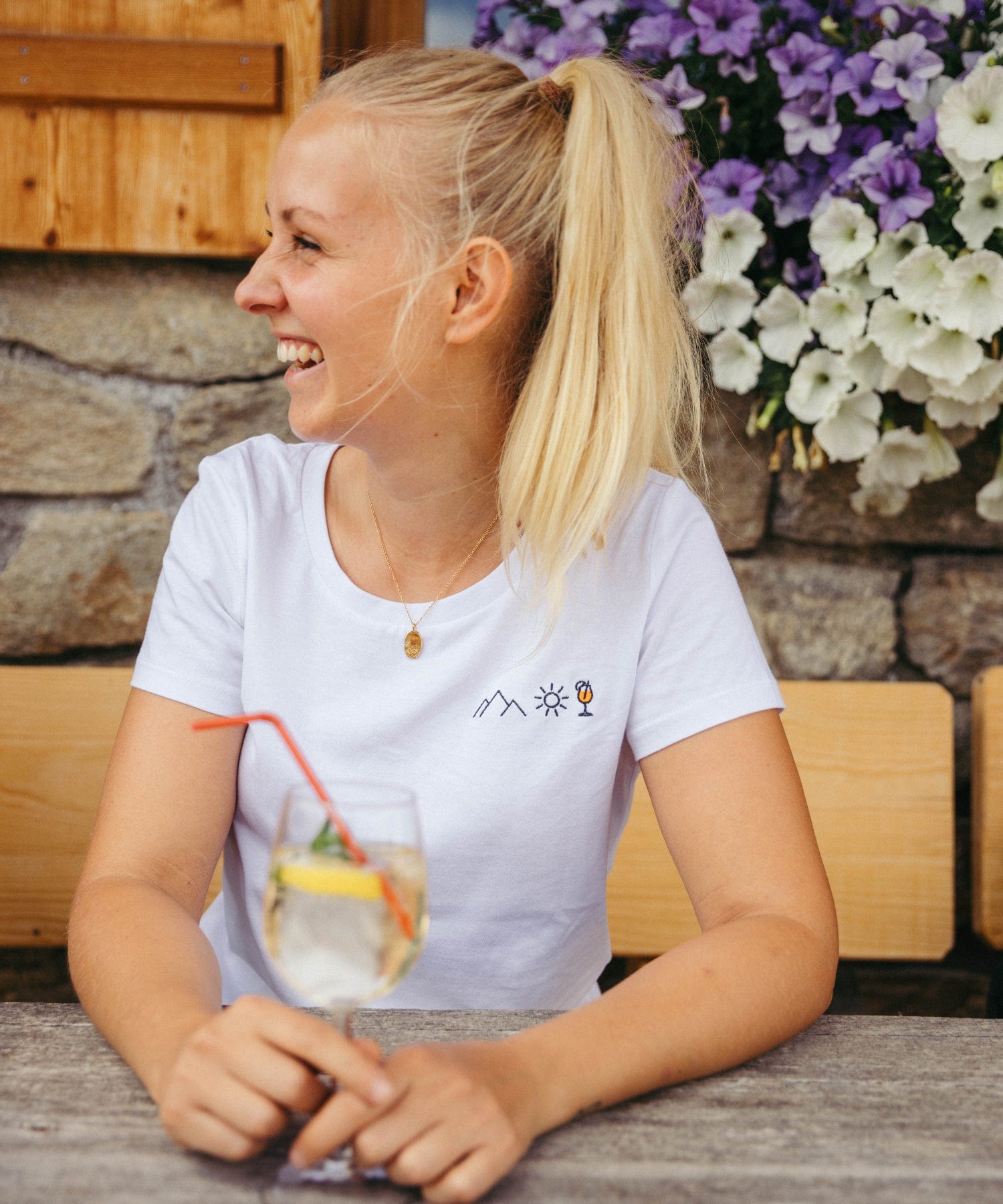 Berg Sonne Spritz (Stick) - Damen Premium Organic Shirt von Bergmensch