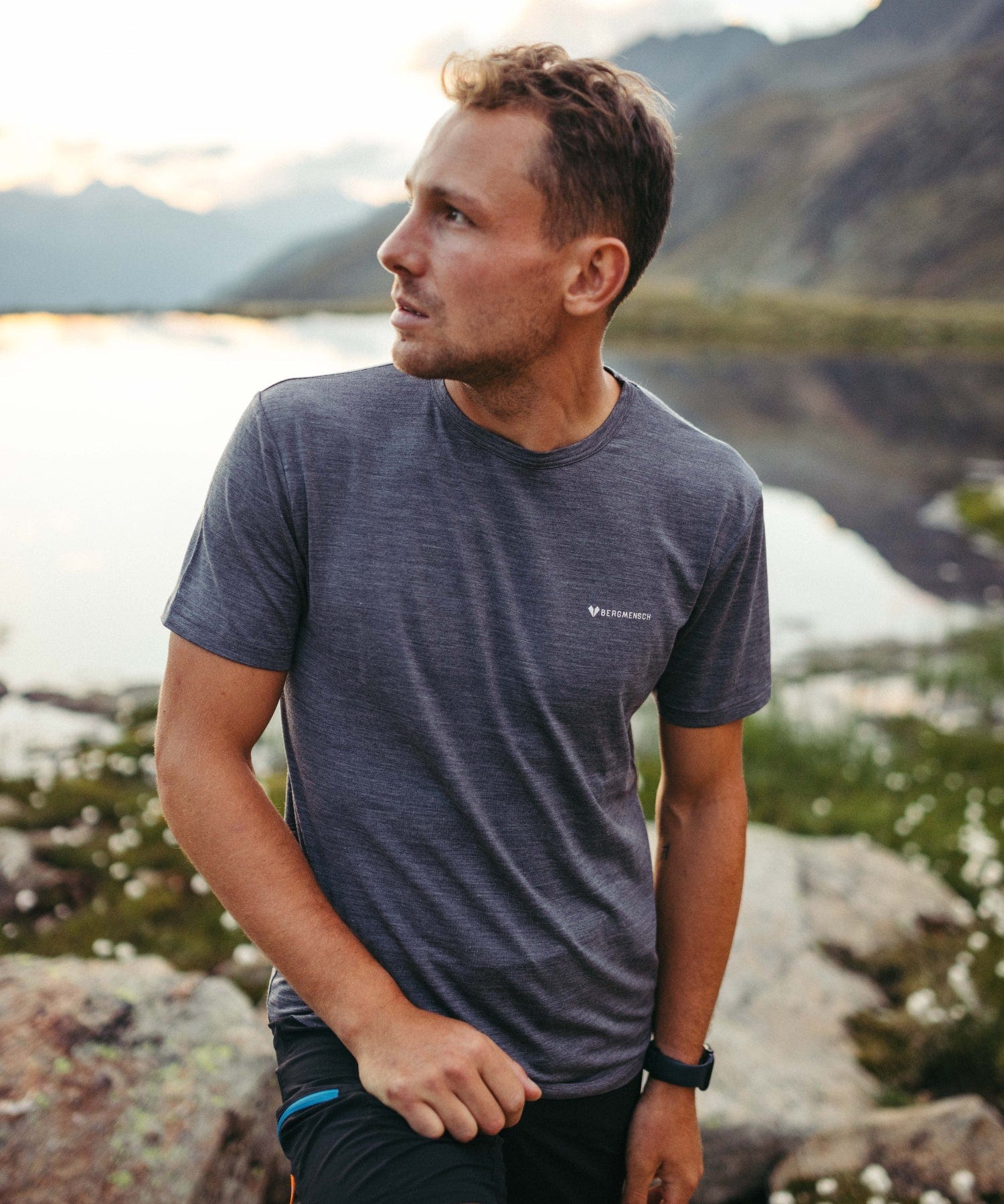 Logo Basic - Unisex Merino CloudBlend Shirt von Bergmensch