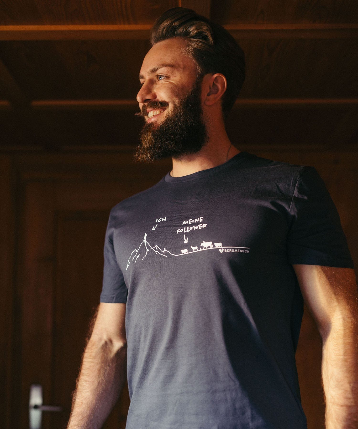 Meine Follower - Unisex Premium Organic Shirt von Bergmensch