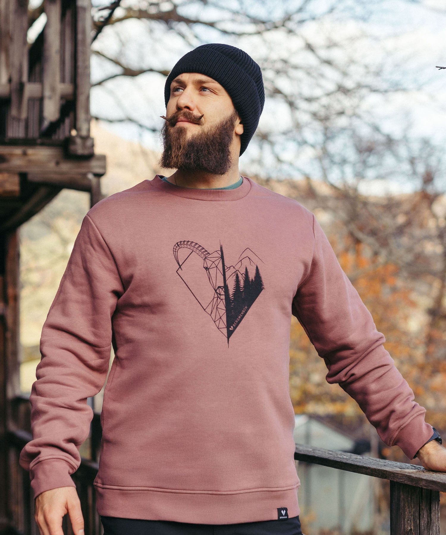 Steinbock Polygon - Unisex Premium Organic Sweatshirt von Bergmensch