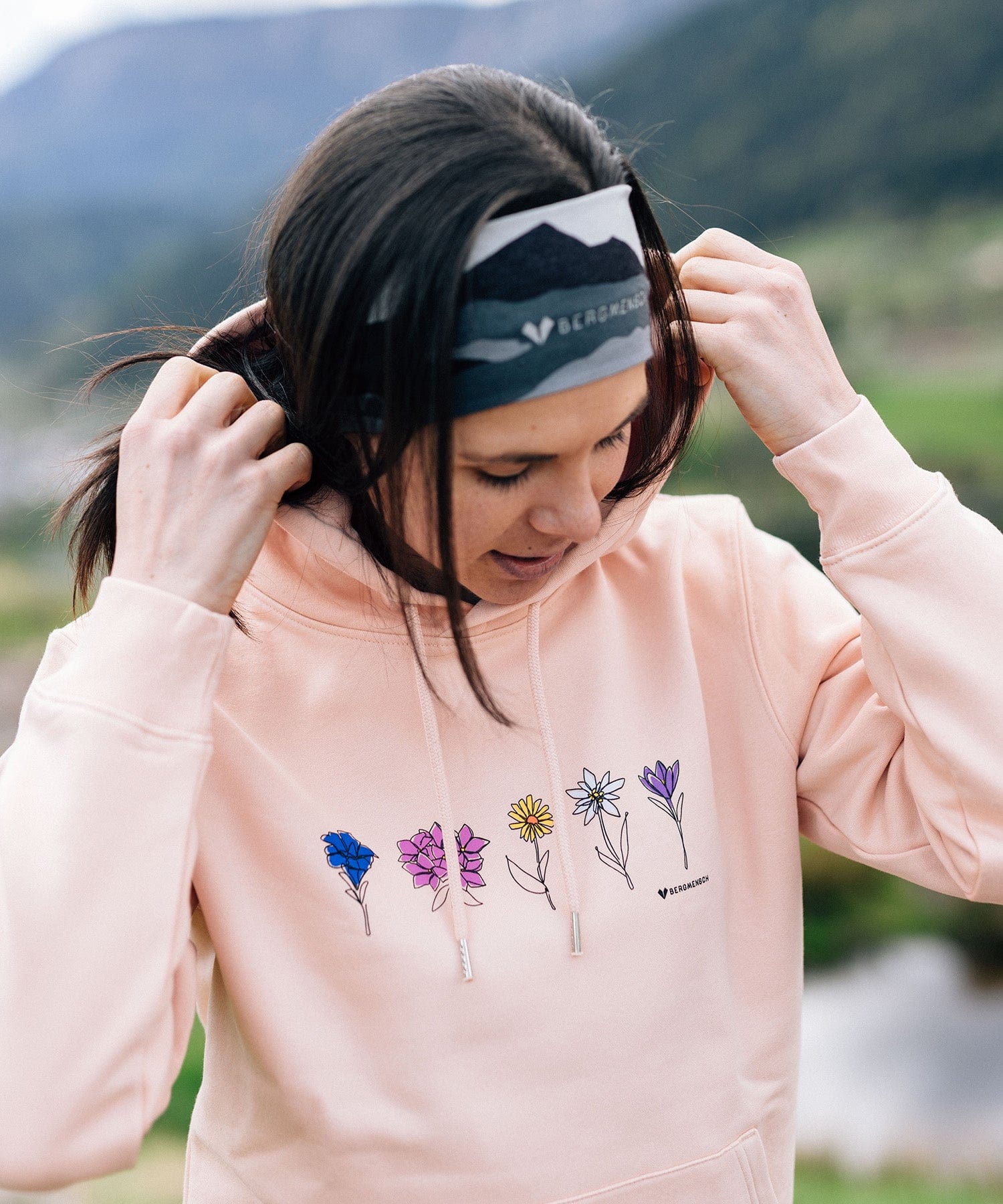 Bergblumen - Unisex Premium Organic Hoodie von Bergmensch