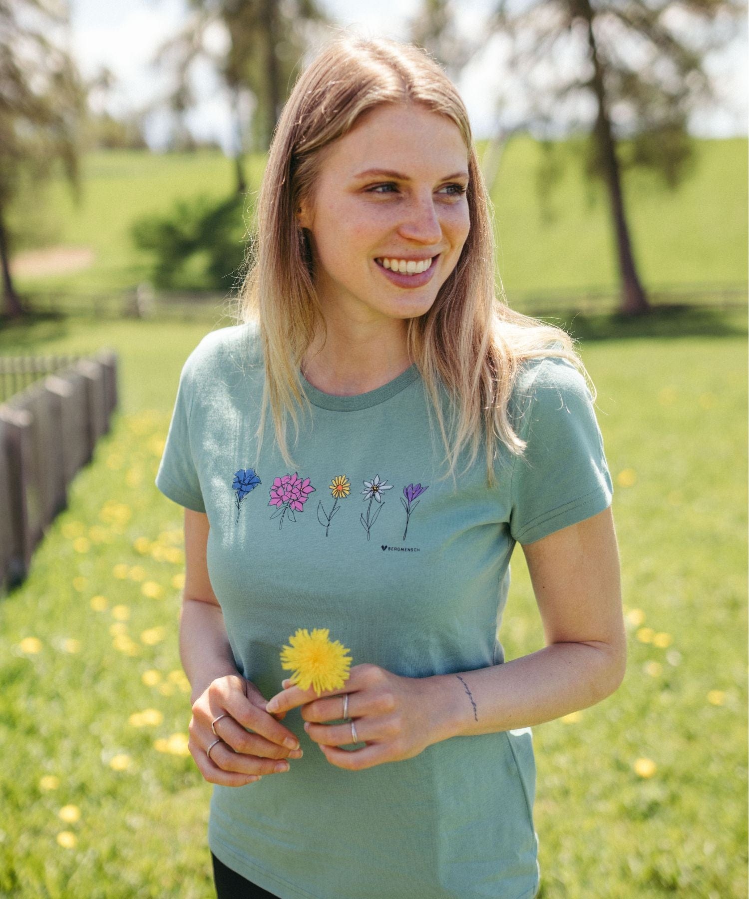 Bergblumen - Damen Premium Organic Shirt