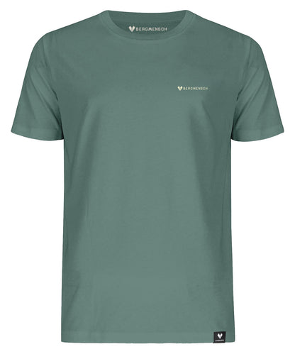 BERGMENSCH Unisex Premium Organic T-Shirt "Bergnatur" in Deep Lake