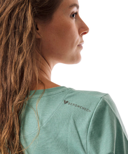 Bergmensch Edelweiss - Damen EcoBlend Shirt von Bergmensch
