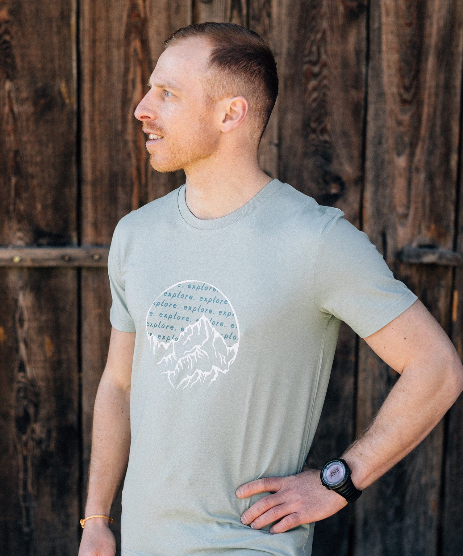 Explore Mountains - Unisex Premium Organic Shirt von Bergmensch